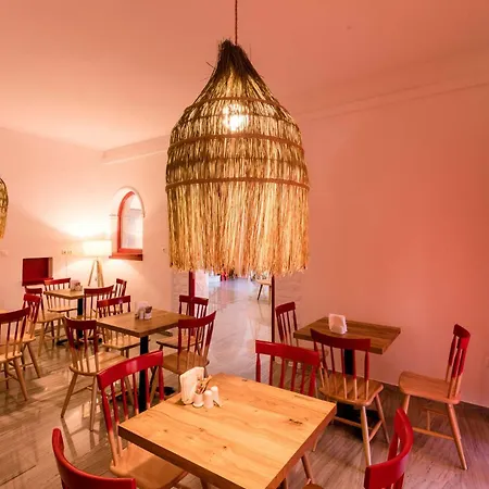 فندق Acqua Vatos 3*