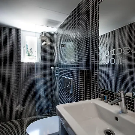 Acqua Vatos باروس