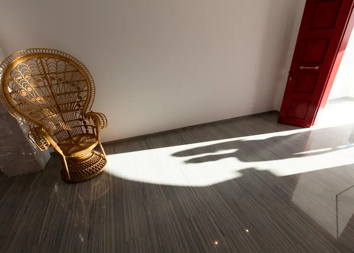 Hotel Acqua Vatos Paro