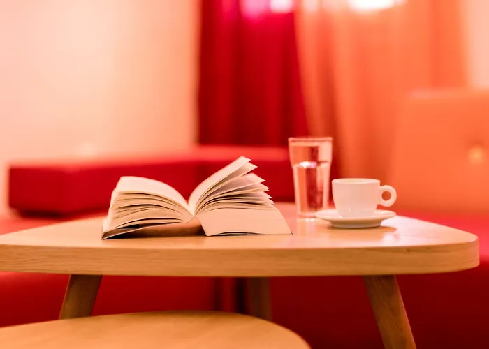 Hotel Acqua Vatos Paro