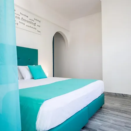 Acqua Vatos Hotel 3*